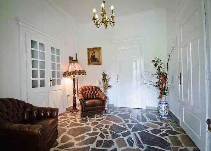 בית אירוח Stary Dwor שצ'בניצה